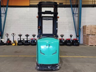 Preparador de encomendas alto nível Caterpillar NOH10N