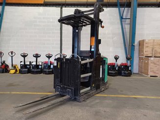 Preparador de encomendas alto nível Caterpillar NOH10N