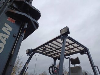 Empilhador de contrapeso 4 rodas Doosan D1808-S