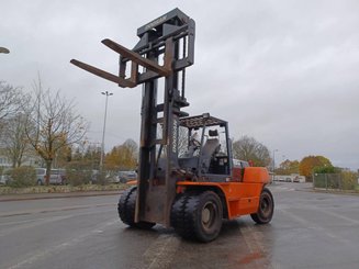 Empilhador de contrapeso 4 rodas Doosan D1808-S