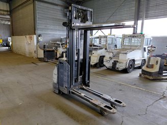 Stacker com condutor a pé Crown ESI4000-12 - 5
