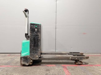 Porta-paletes eléctrico com condutor a pé Mitsubishi PBP16N2 - ACCOMPAGNANT