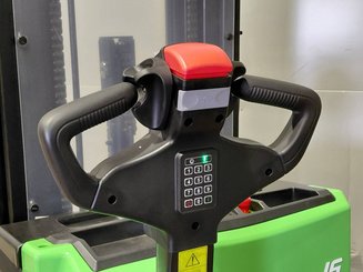 Stacker com condutor a pé Hangcha CDD16-XT1-SI - 3