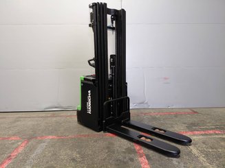 Stacker com condutor a pé Hangcha CDD16-XT1-SI