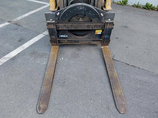 Empilhador de contrapeso 4 rodas Caterpillar GC40K - 12