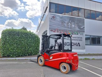 Empilhador de contrapeso 4 rodas Hangcha A4W50-E - 3