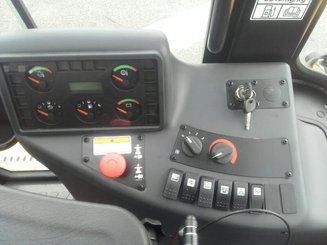 Empilhador de contrapeso 4 rodas Hyster H16XM-12