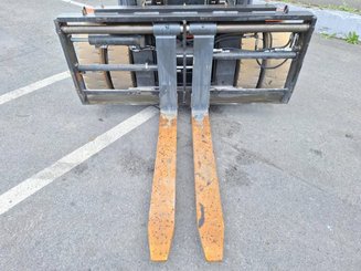 Empilhador de contrapeso 4 rodas Toyota 8FBMT50