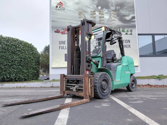 Empilhador de contrapeso 4 rodas Mitsubishi FD50N - 1