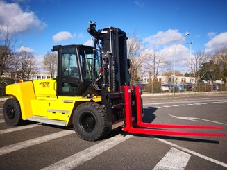 Empilhador de contrapeso 4 rodas Hyster H16XM-12