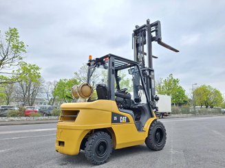 Empilhador de contrapeso 4 rodas Caterpillar GP35 NTD