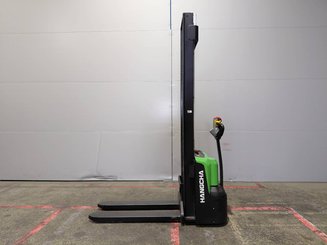 Stacker com condutor a pé Hangcha GERBEUR ACCOMPAGNANT CDD15-WS-I