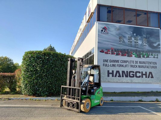 Empilhador de contrapeso 4 rodas Hangcha XC25i - 1