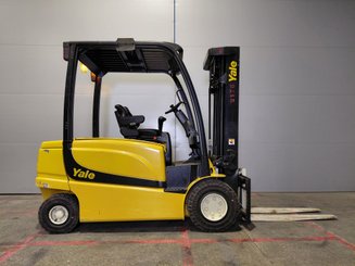 Carreta elevadora elétrica Yale ERP35 VL - 5