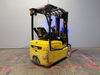 Empilhador de contrapeso 3 rodas Yale ERP16VT SWB