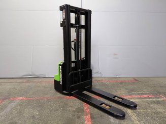 Stacker com condutor a pé Hangcha CDD12-A2MC2-ISZ