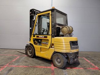 Empilhador de contrapeso 4 rodas Caterpillar GP25 - 3