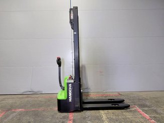 Stacker com condutor a pé Hangcha CDD12-AMC2-Li - 1