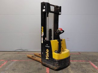 Stacker Yale MS12AC - 3