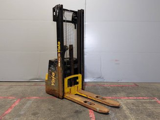 Stacker Yale MS12AC - 1