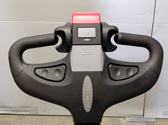 Porta-paletes eléctrico com condutor a pé Hangcha CBD20-AC2-Li