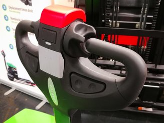 Porta-paletes eléctrico com condutor a pé Hangcha CBD20-I - 11