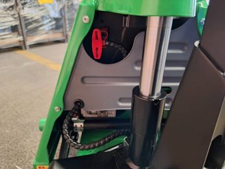 Porta-paletes eléctrico Hangcha CBD15-WS - 1