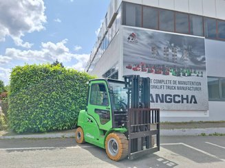 Empilhador de contrapeso 4 rodas Hangcha XC50i-600