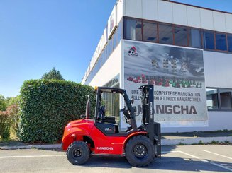 Carreta elevadora todo terreno Hangcha TT30-2 (CPCD30-X2W98E-RT2)