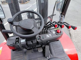 Carreta elevadora todo terreno Hangcha TT35-2 (CPCD35-X2W98E-RT2) - 13
