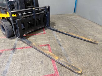 Empilhador de contrapeso 4 rodas Yale GDP90VX