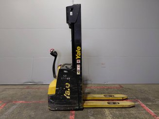 Stacker Yale MS12AC - 4