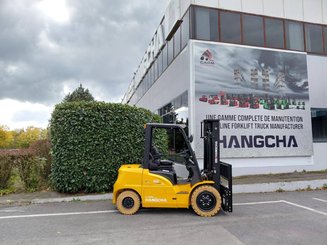 Carreta elevadora elétrica Hangcha XE40Ci (CPD40-XEXY2-SI)