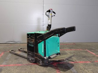 Porta-paletes eléctrico com condutor transportado Mitsubishi PBV20N2