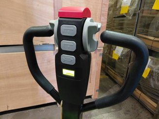 Stacker com condutor a pé Hangcha CDD15-A2MC2-ISZ