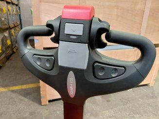 Stacker com condutor a pé Hangcha CDD12-AMC2-L