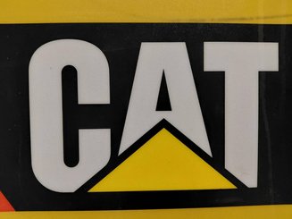 Stacker com condutor transportado Caterpillar NSR20N