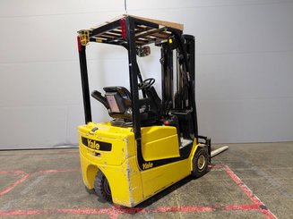 Carreta elevadora elétrica Yale ERP13-15VC - 3