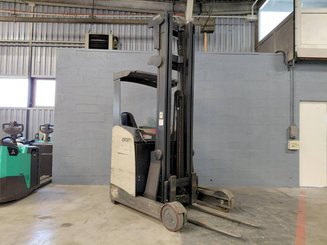 Empilhador retráctil Crown ESR 5260 - 1