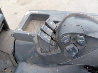 Empilhador de contrapeso 4 rodas Caterpillar EP25CN