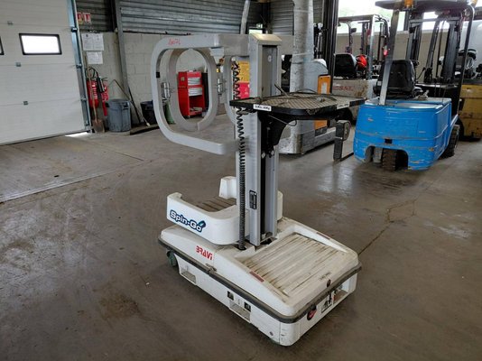 Plataforma com mastro vertical Bravi SPIN-GO - 1
