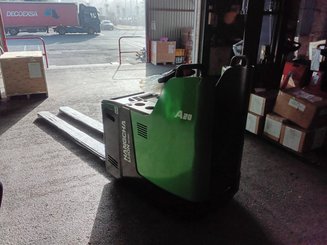 Porta-paletes eléctrico com condutor transportado Hangcha CBD20-AC2S-iSU