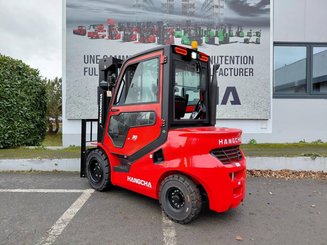 Carreta elevadora a diesel Hangcha CPCD30-X2H7F1