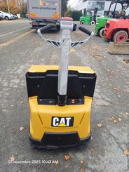 Porta-paletes eléctrico com condutor a pé Caterpillar NPP20N2 - 1