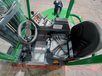 Empilhador multidireccional Combilift COMBI CB2500 - 9