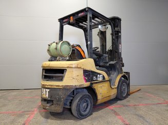 Empilhador de contrapeso 4 rodas Caterpillar GP25NTD - 3