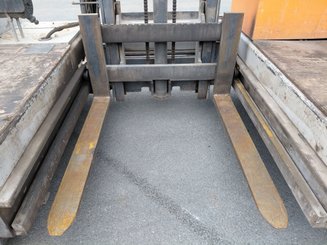 Empilhador lateral Hubtex S40D