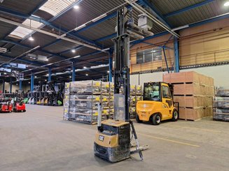 Stacker com condutor a pé Caterpillar NSP16N2 - 8