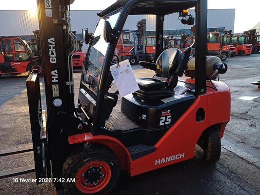Empilhador de contrapeso 4 rodas Hangcha XF25G - 1