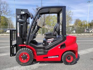 Empilhador de contrapeso 4 rodas Hangcha XF25D-2 (CPCD25-X2H7F1)